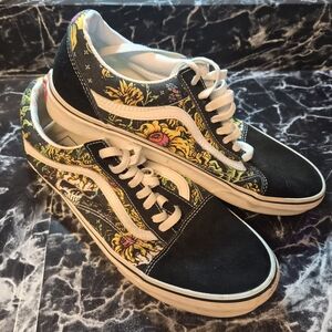 Vans Old Skool Skull Graphic Sneakers Men’s Size 11 Black